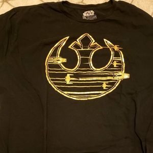 Star Wars 2XL black t-shirt.